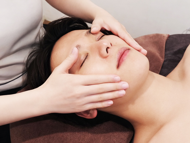 メンズハーブピーリングメニュー｜【都度払い】男性・メンズフェイシャルエステならフィーゴビューティー　フィーゴビューティーが選ばれる4つの理由　男性専用サロンだから安心